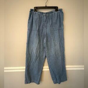 L.L. Bean regular fit blue drawstring denim pull on soft jean pants. L